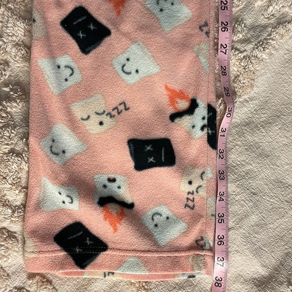 Cute S’mores Pajama Pants - Picture 5 of 6